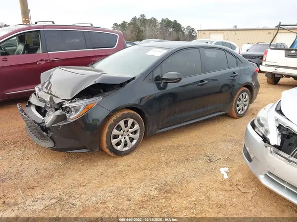 JTDEPMAE8NJ226694 2022 TOYOTA COROLLA - Image 2