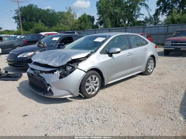 JTDEPMAE9MJ129793 2021 TOYOTA COROLLA - Image 2