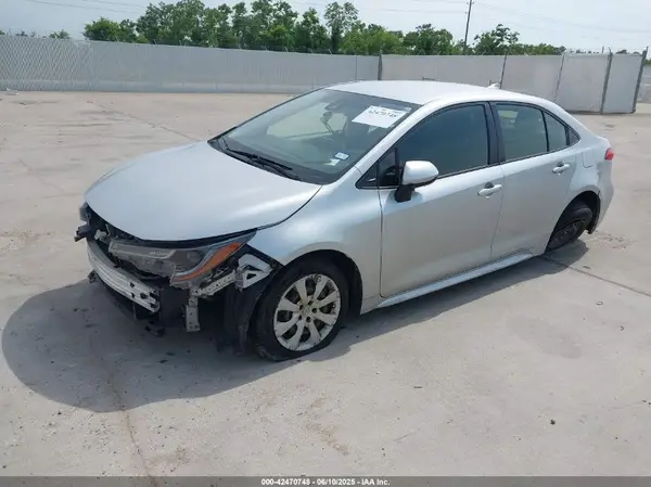 JTDEPMAE9MJ130944 2021 TOYOTA COROLLA - Image 2