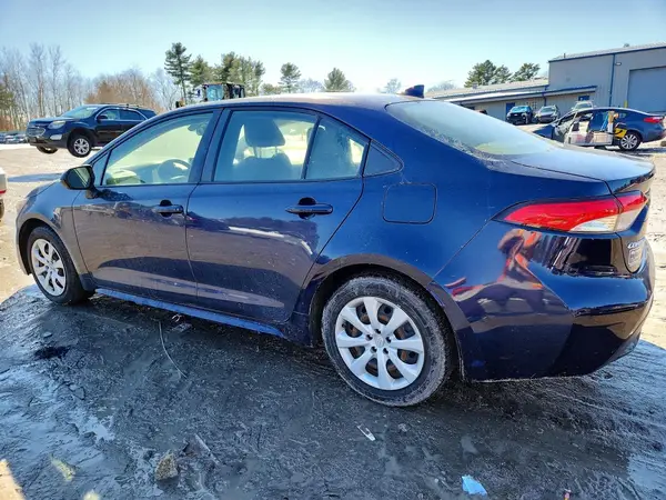 JTDEPMAE9MJ131527 2021 TOYOTA COROLLA - Image 2