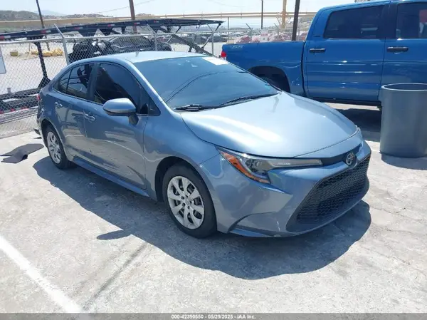 JTDEPMAE9MJ141815 2021 TOYOTA COROLLA - Image 1