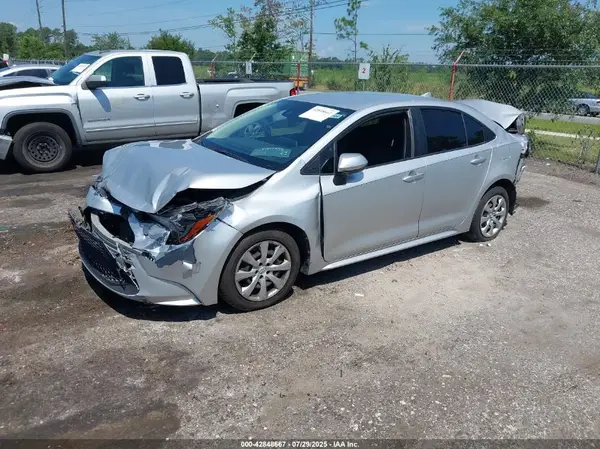 JTDEPMAE9MJ145332 2021 TOYOTA COROLLA - Image 2