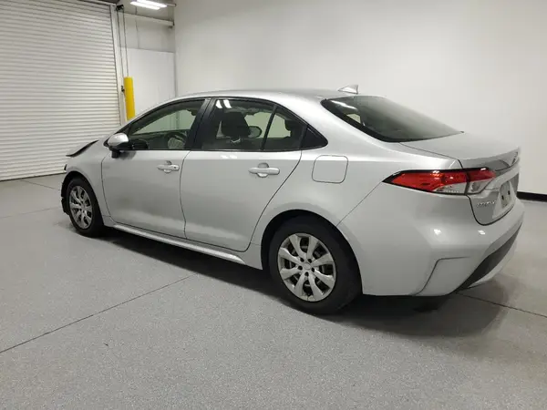JTDEPMAE9MJ151440 2021 TOYOTA COROLLA - Image 2