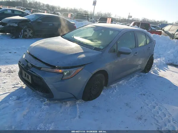 JTDEPMAE9MJ151759 2021 TOYOTA COROLLA - Image 2