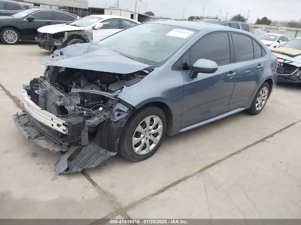 JTDEPMAE9MJ153639 2021 TOYOTA COROLLA - Image 2