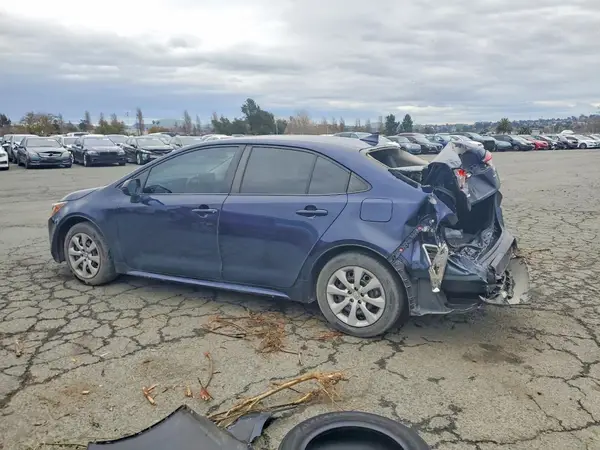 JTDEPMAE9MJ153849 2021 TOYOTA COROLLA - Image 2