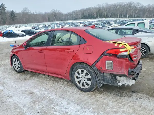 JTDEPMAE9MJ172143 2021 TOYOTA COROLLA - Image 2