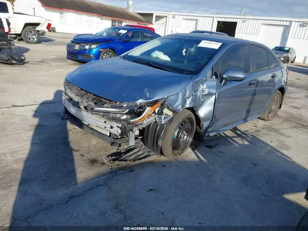 JTDEPMAE9MJ174233 2021 TOYOTA COROLLA - Image 2