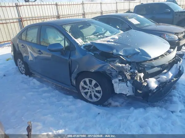JTDEPMAE9MJ189752 2021 TOYOTA COROLLA - Image 1