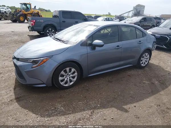 JTDEPMAE9N3001639 2022 TOYOTA COROLLA - Image 2