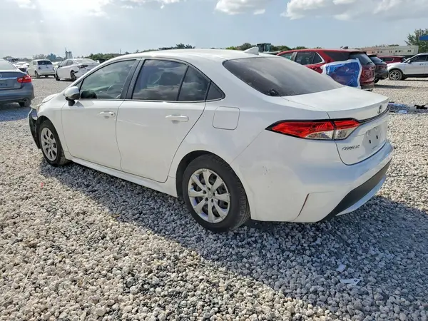 JTDEPMAE9N3002452 2022 TOYOTA COROLLA - Image 2