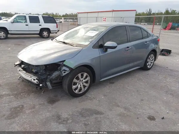 JTDEPMAE9N3004718 2022 TOYOTA COROLLA - Image 2
