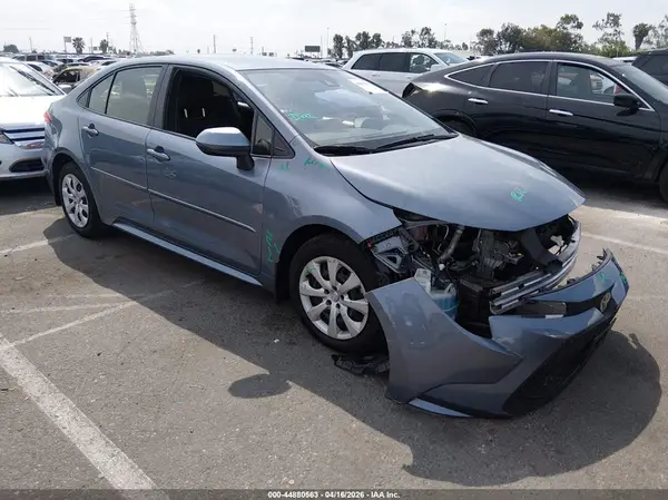JTDEPMAE9N3006856 2022 TOYOTA COROLLA - Image 1
