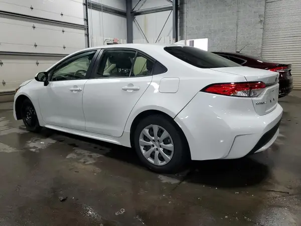 JTDEPMAE9N3008588 2022 TOYOTA COROLLA - Image 2