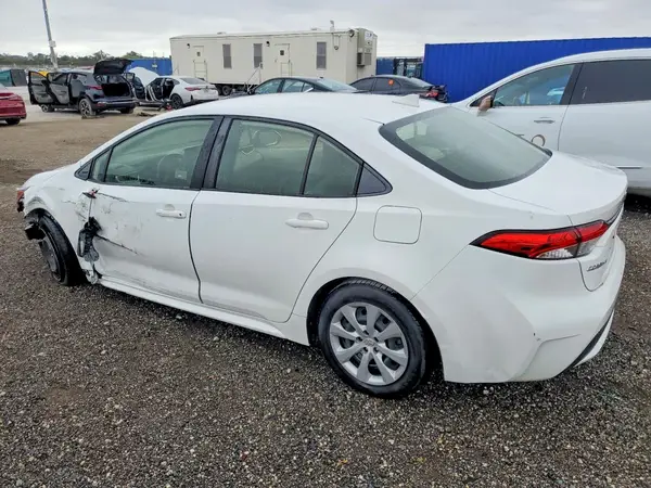 JTDEPMAE9N3012558 2022 TOYOTA COROLLA - Image 2