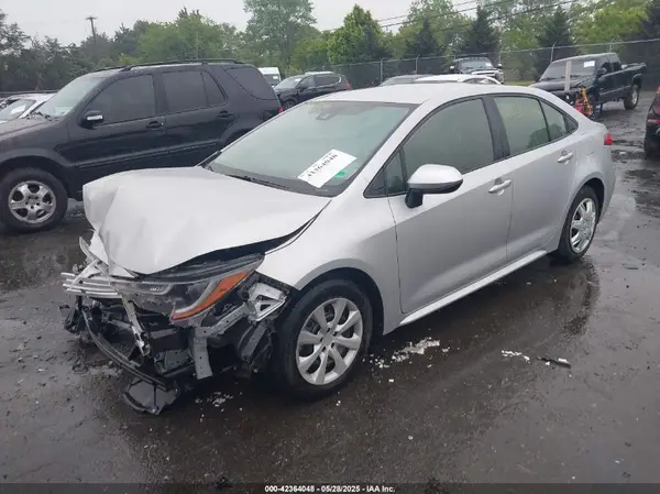 JTDEPMAE9N3025441 2022 TOYOTA COROLLA - Image 2