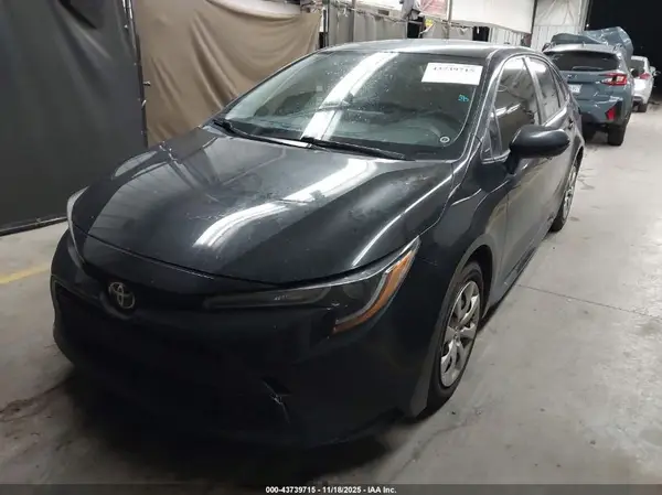 JTDEPMAE9NJ212996 2022 TOYOTA COROLLA - Image 2