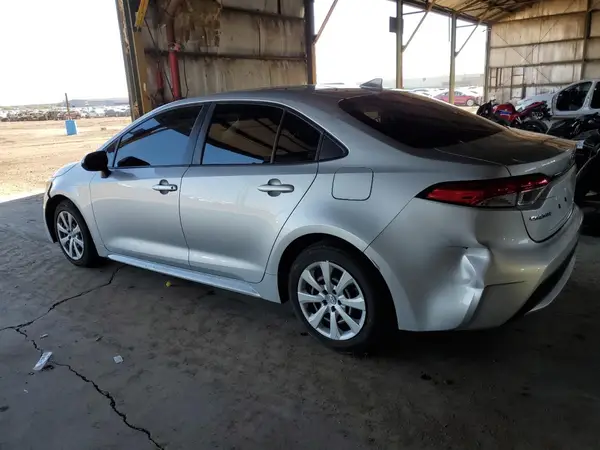 JTDEPMAEXMJ125073 2021 TOYOTA COROLLA - Image 2