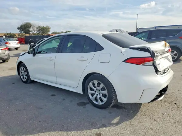 JTDEPMAEXMJ125512 2021 TOYOTA COROLLA - Image 2