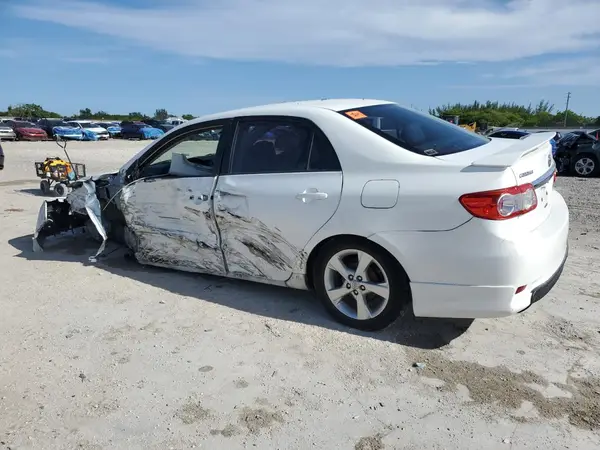 JTDEPMAEXMJ127244 2021 TOYOTA COROLLA - Image 2