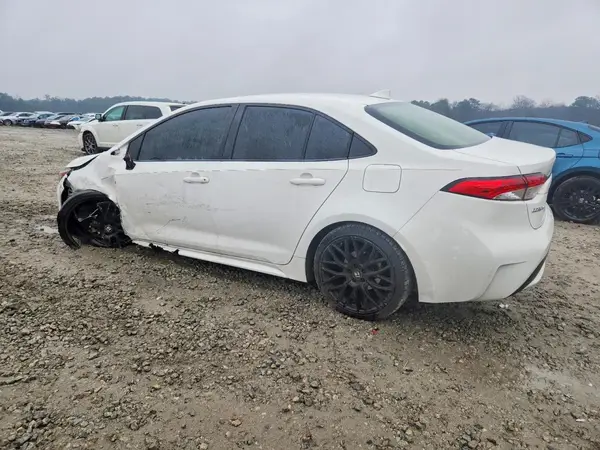 JTDEPMAEXMJ131889 2021 TOYOTA COROLLA - Image 2