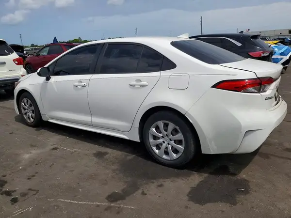 JTDEPMAEXMJ153861 2021 TOYOTA COROLLA - Image 2