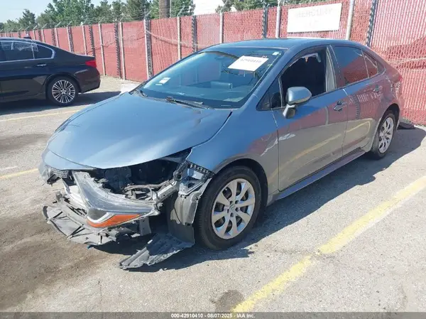 JTDEPMAEXMJ159112 2021 TOYOTA COROLLA - Image 2