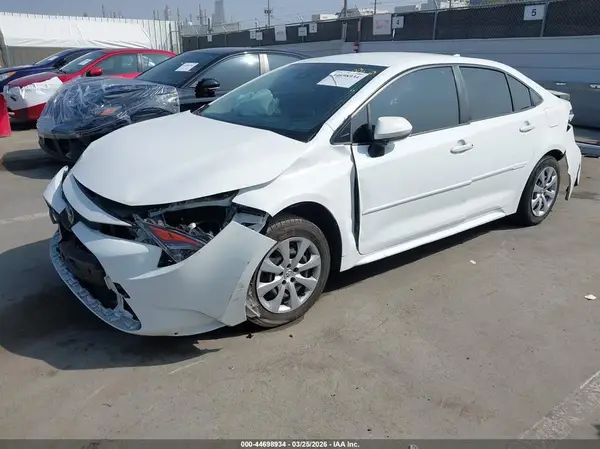 JTDEPMAEXMJ169462 2021 TOYOTA COROLLA - Image 2