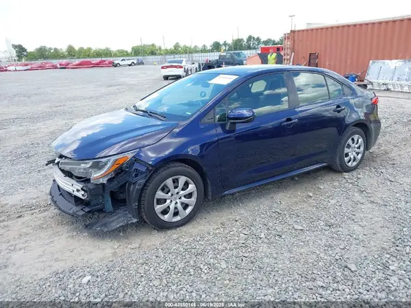 JTDEPMAEXMJ178131 2021 TOYOTA COROLLA - Image 2