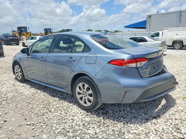 JTDEPMAEXMJ184608 2021 TOYOTA COROLLA - Image 2