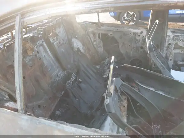 JTDEPMAEXMJ184771 2021 TOYOTA COROLLA - Image 8
