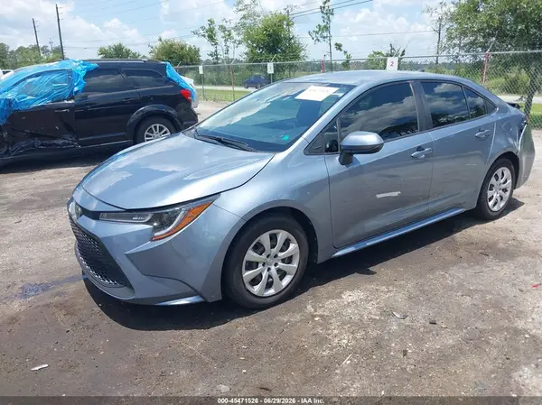 JTDEPMAEXMJ186651 2021 TOYOTA COROLLA - Image 2