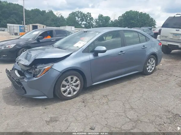 JTDEPMAEXN3004453 2022 TOYOTA COROLLA - Image 2