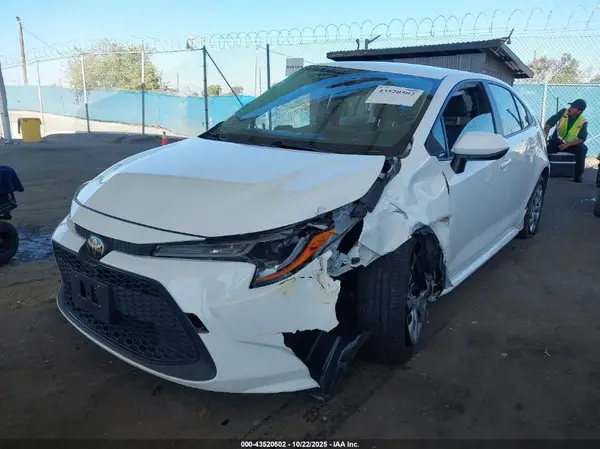 JTDEPMAEXN3017221 2022 TOYOTA COROLLA - Image 2