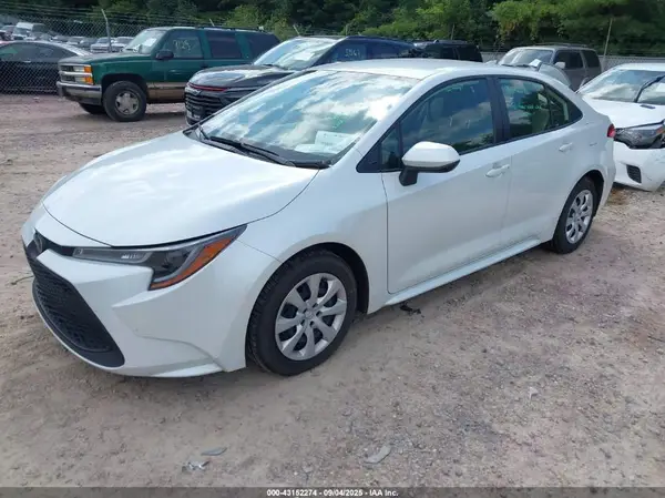 JTDEPMAEXN3018658 2022 TOYOTA COROLLA - Image 2