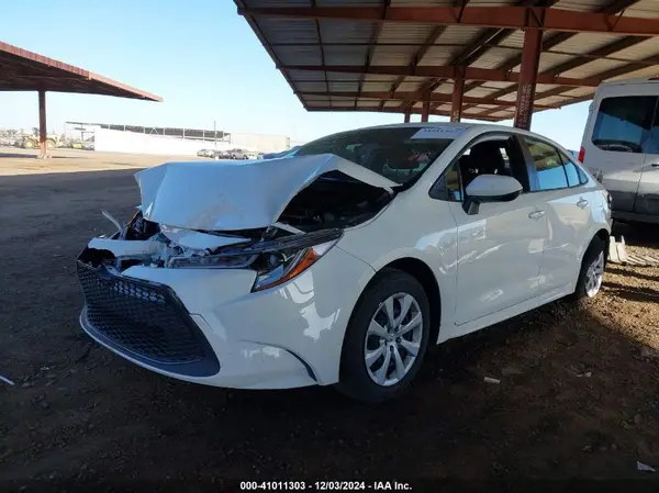 JTDEPMAEXN3029479 2022 TOYOTA COROLLA - Image 2