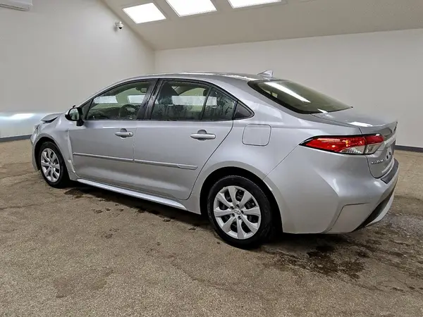 JTDEPMAEXN3032303 2022 TOYOTA COROLLA - Image 2