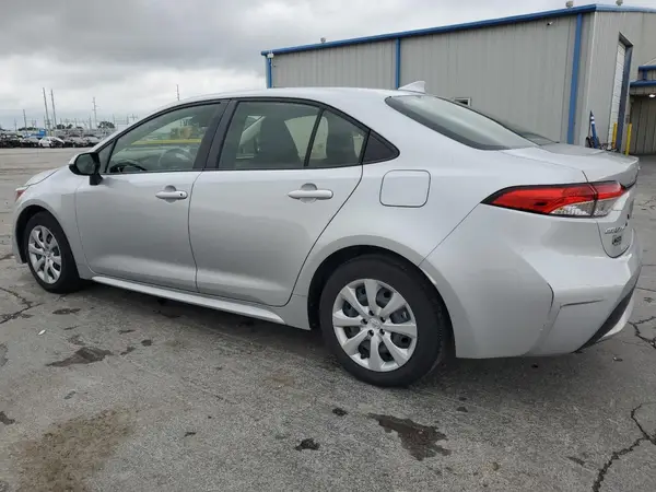 JTDEPMAEXNJ190829 2022 TOYOTA COROLLA - Image 2