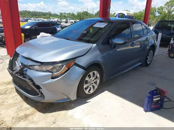 JTDEPMAEXNJ212263 2022 TOYOTA COROLLA - Image 2