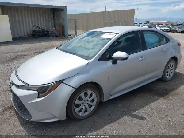 JTDEPMAEXNJ220377 2022 TOYOTA COROLLA - Image 2
