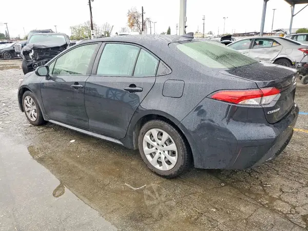 JTDEPMAEXNJ224171 2022 TOYOTA COROLLA - Image 2