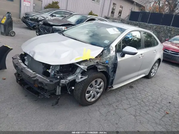 JTDEPMAEXNJ227457 2022 TOYOTA COROLLA - Image 2