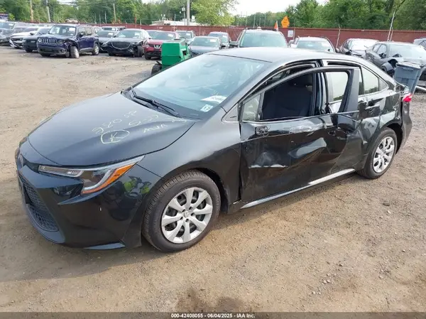 JTDEPMAEXNJ231377 2022 TOYOTA COROLLA - Image 2