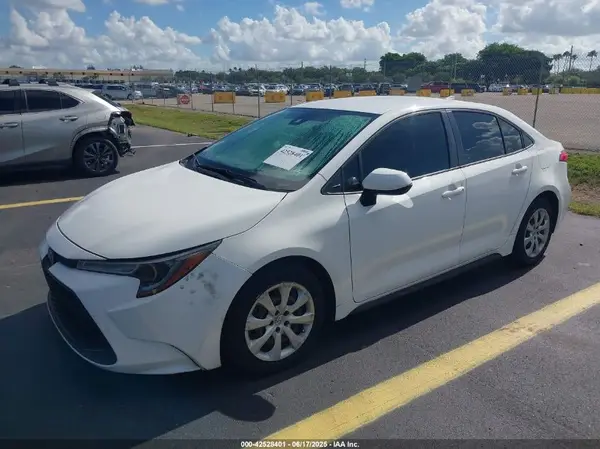 JTDEPRAE0LJ006525 2020 TOYOTA COROLLA - Image 2