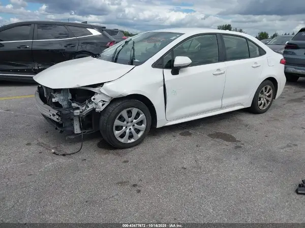 JTDEPRAE0LJ040755 2020 TOYOTA COROLLA - Image 2