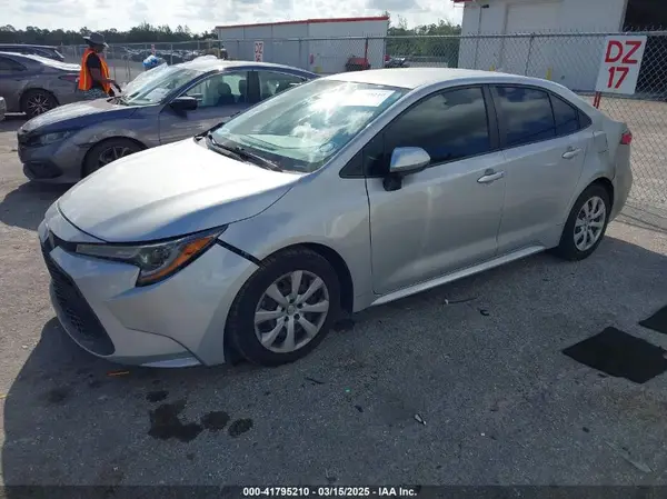 JTDEPRAE1LJ112725 2020 TOYOTA COROLLA - Image 2