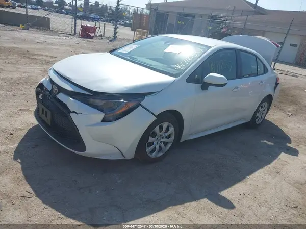 JTDEPRAE2LJ075328 2020 TOYOTA COROLLA - Image 2