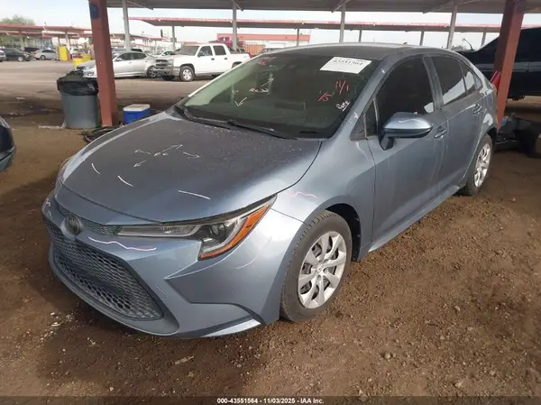 JTDEPRAE2LJ112314 2020 TOYOTA COROLLA - Image 2