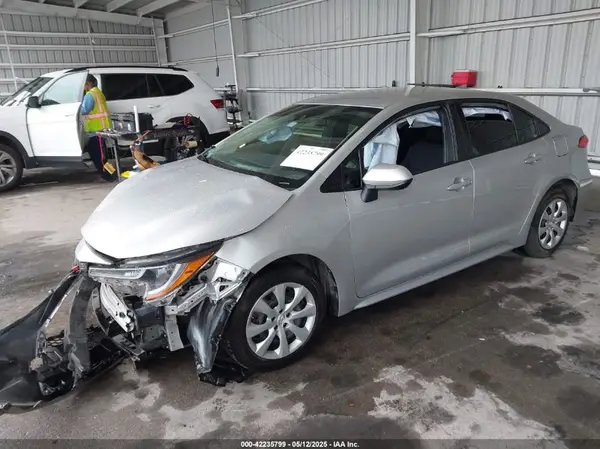 JTDEPRAE3LJ064211 2020 TOYOTA COROLLA - Image 2