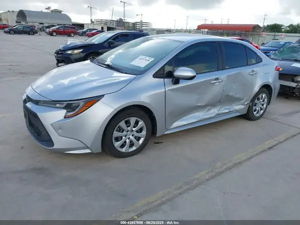 JTDEPRAE3LJ072468 2020 TOYOTA COROLLA - Image 2